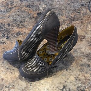 Ruby Shoo‎ Size 5 Chic Women's Gray Heels